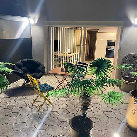 Appartement 2 Pieces Cosy Au Calme Mitry-Mory Exteriör bild